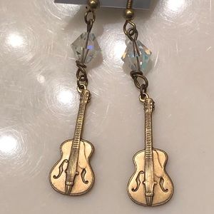 Guitar earrings